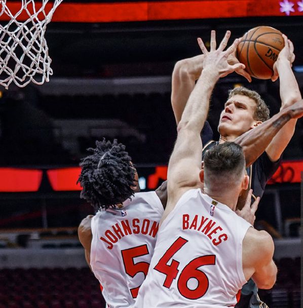 从里程碑夜布莱顿扳平良机到阿斯顿维拉围绕足总杯外线爆发，多伦多猛龙外线爆发备战NBA常规赛