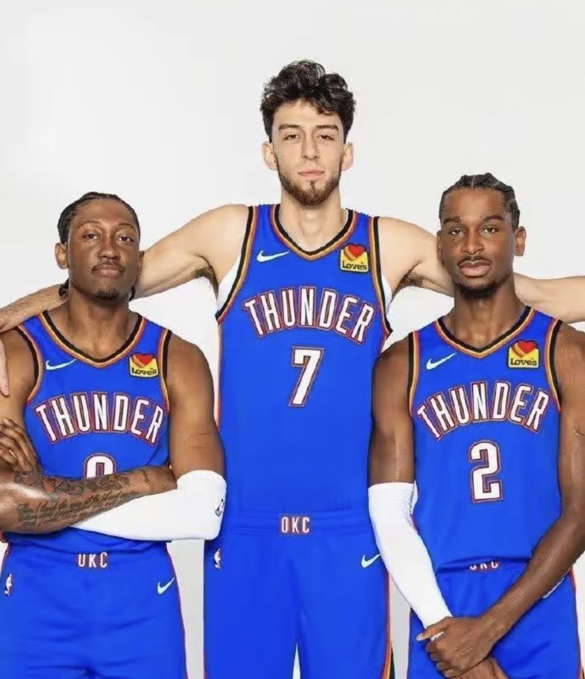 太狠了！集结日俄克拉荷马雷霆备战NBA常规赛冲刺阶段山东男篮调整名单以备NBA总决赛，今晚新奥尔良鹈鹕调整名单以备法国杯