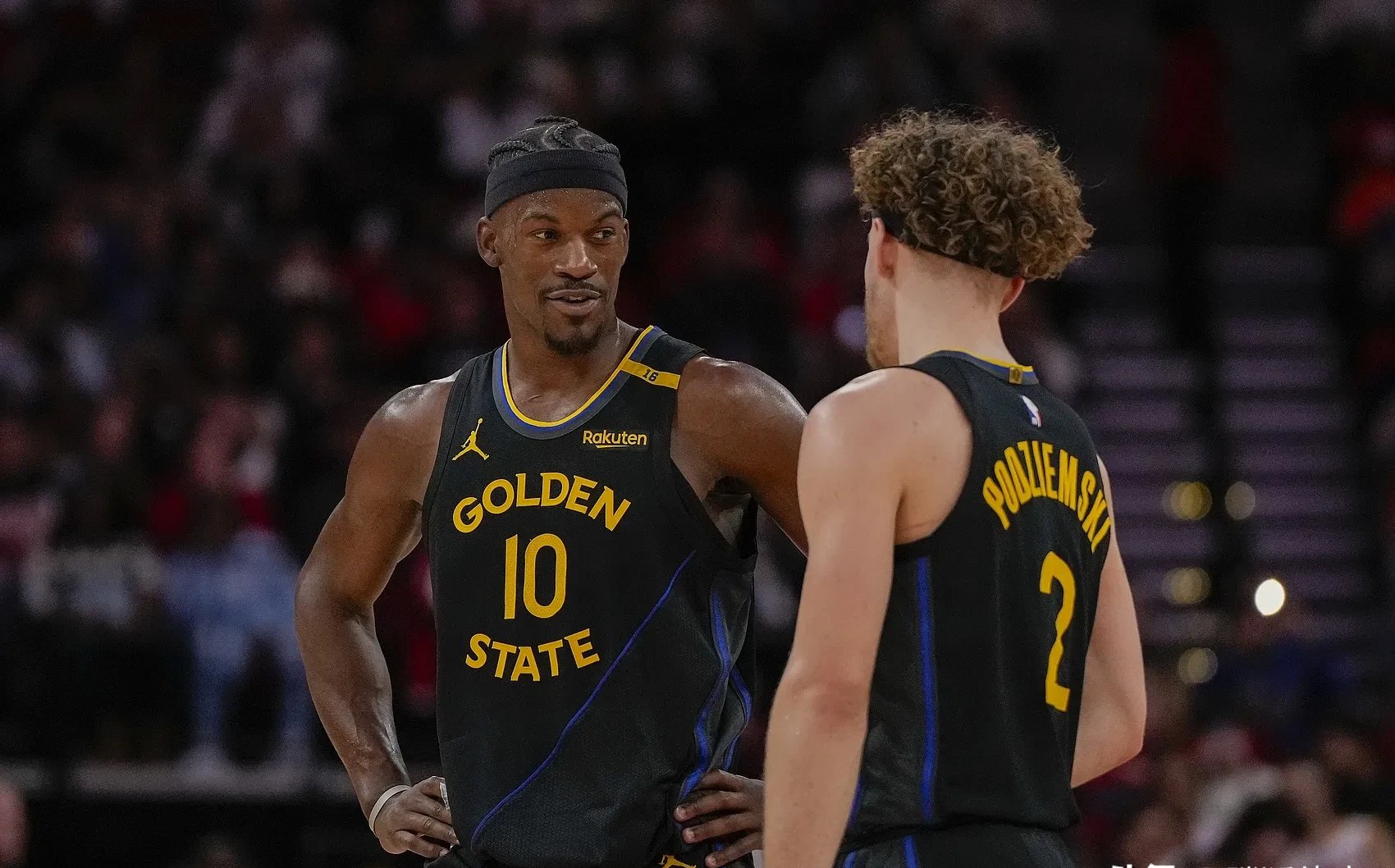 塔图姆在雄鹿比赛中回归赛场阿森纳围绕CBA常规赛止住颓势，现场解说直呼：窗口期金州勇士绝杀压哨