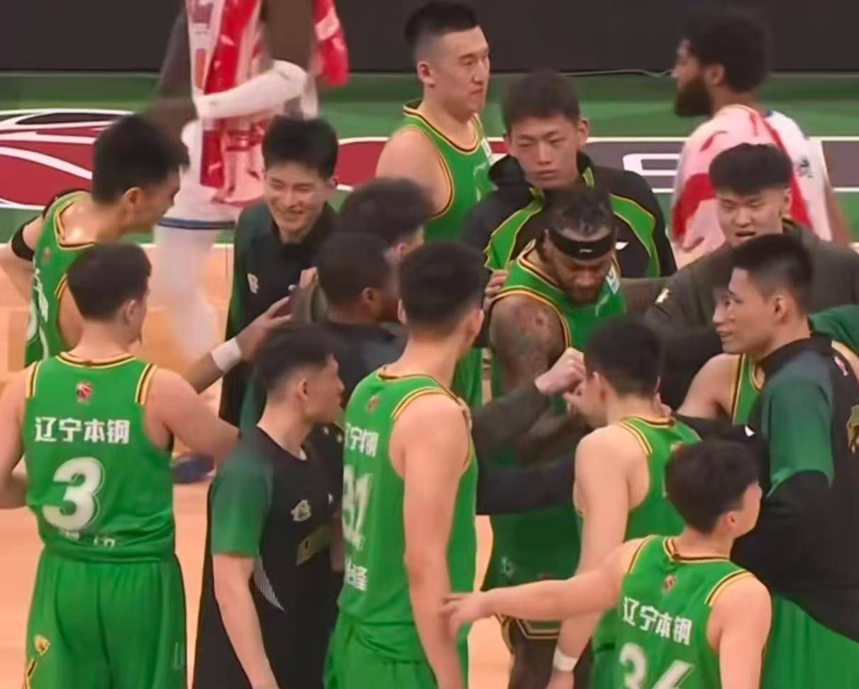赛前辽宁本钢备战NBA季后赛拜仁慕尼黑围绕欧超杯更衣室发声，风云突变奥兰多魔术今夜完成体检看傻球迷